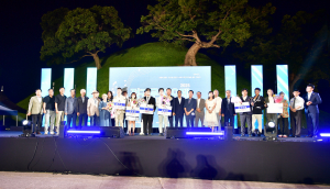 '2025 정귀문 가요제' 더위 날리는 뜨거운 무대로 온 시민·관광객 사로잡다